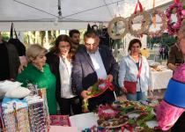 Kadın Ürettikçe Güçlü !