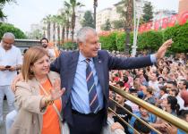 Zeydan Karalar, “Adana’ya bir kez gelen şehrimizden vazgeçemez.”