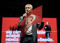 Cumhuriyet Meşalesi Bu Kez Kozan’da Yandı