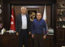 Karalar ve Böcek, Depremzedelere Destek İçin Görüştü